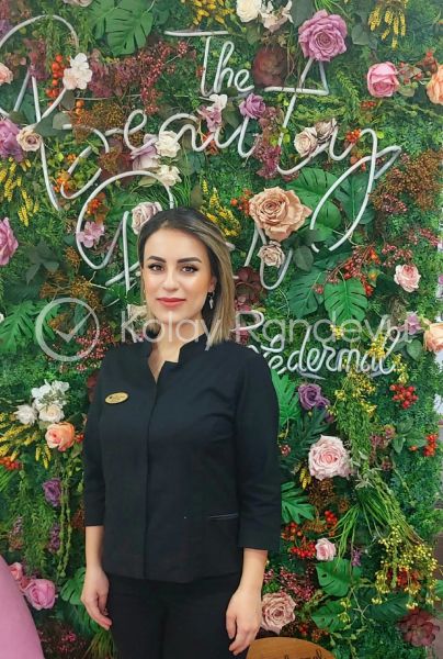 Özlem Hanım*